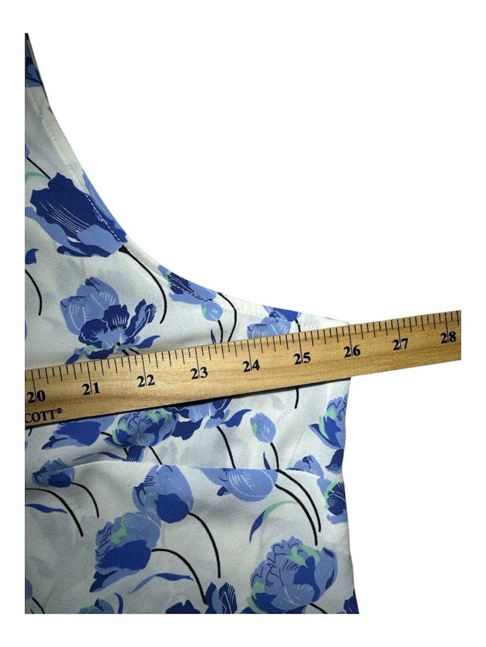Talbots White and Blue Floral Sleeveless Split-Neck Camisole - Picture 12 of 12
